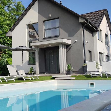 Aqua Solar Apartmanhaz Miskolc Ngoại thất bức ảnh