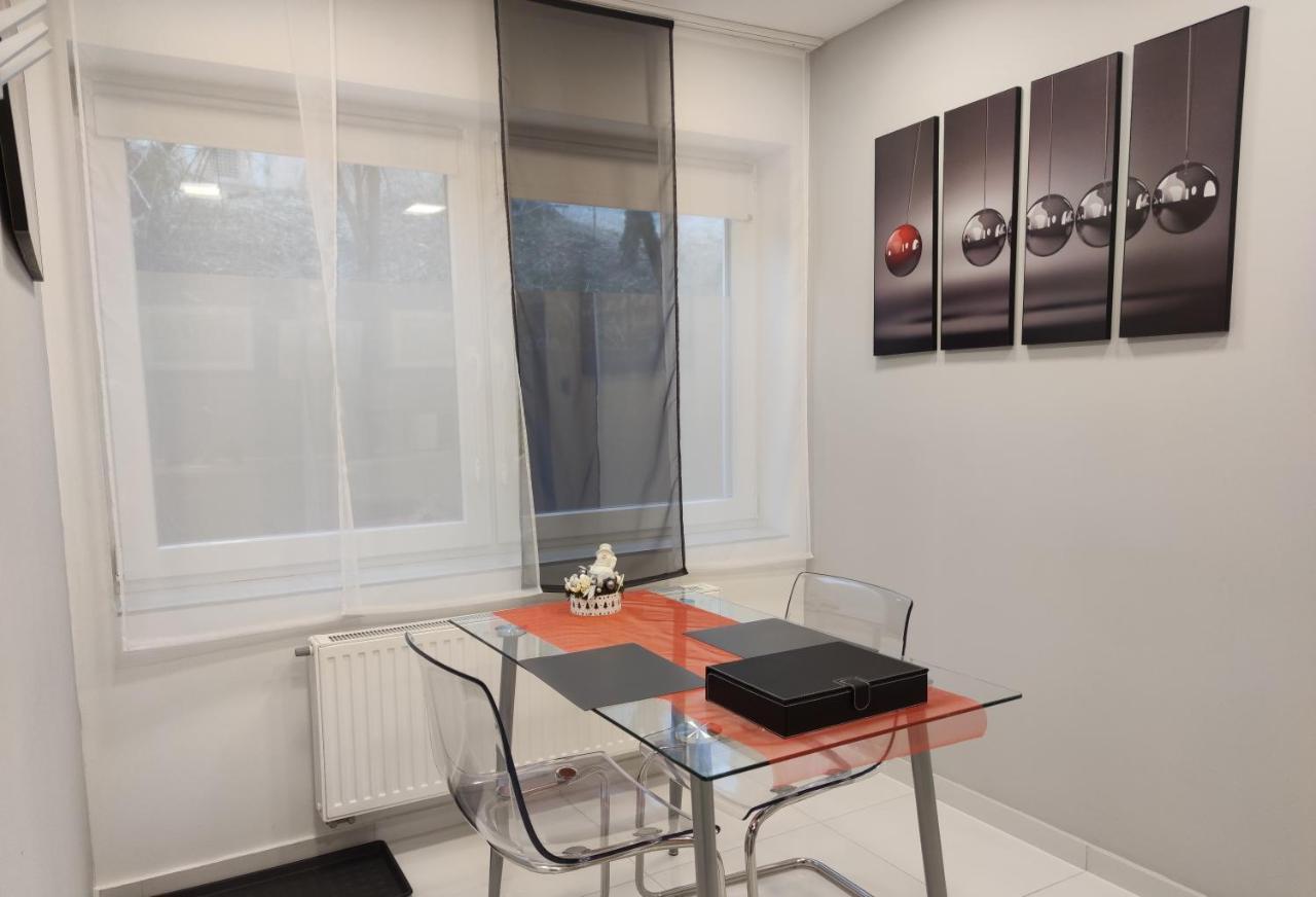 Aqua Solar Apartmanhaz Miskolc Ngoại thất bức ảnh