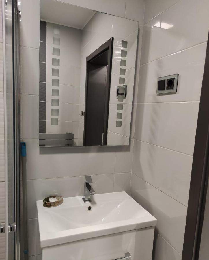 Aqua Solar Apartmanhaz Miskolc Ngoại thất bức ảnh
