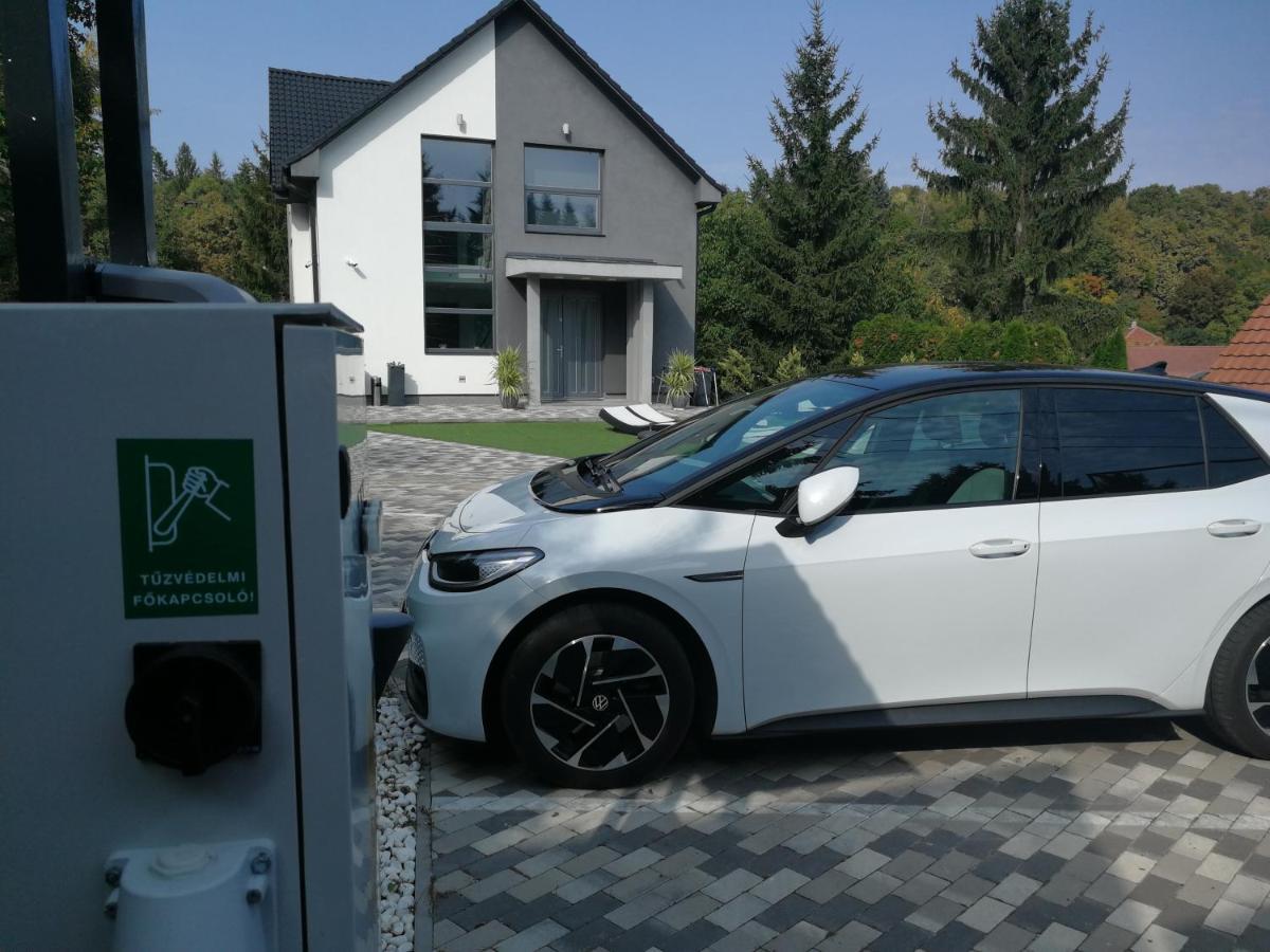 Aqua Solar Apartmanhaz Miskolc Ngoại thất bức ảnh
